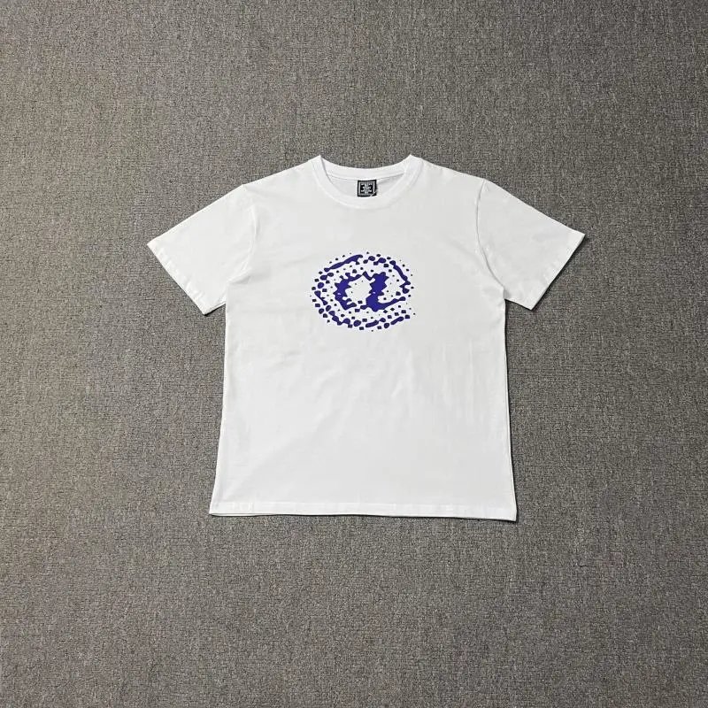 AD18 白色