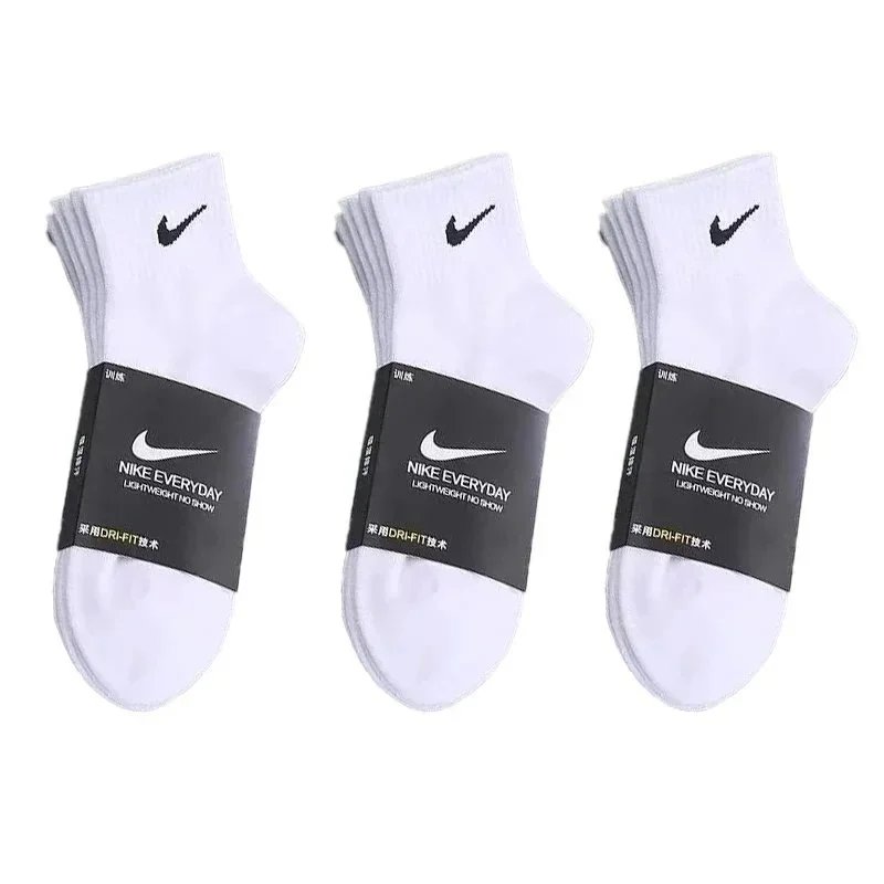 three pairs of  white(Four-season)