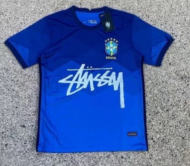 Stussy21巴西客场