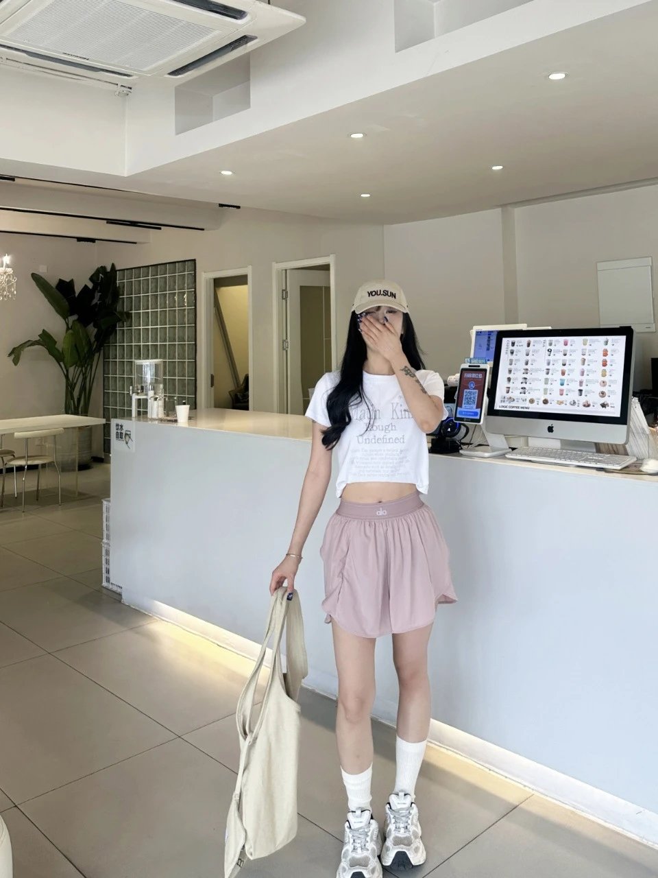 白色