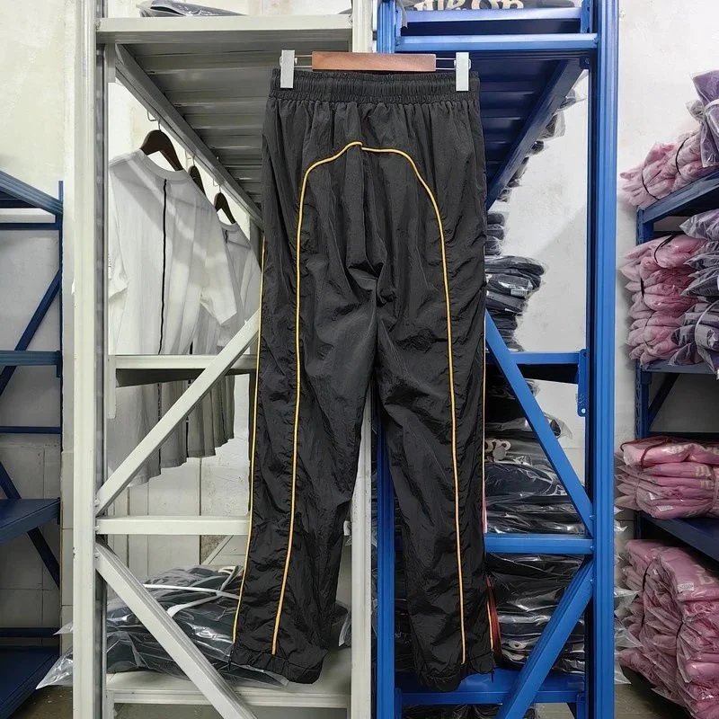 3104黑黄
