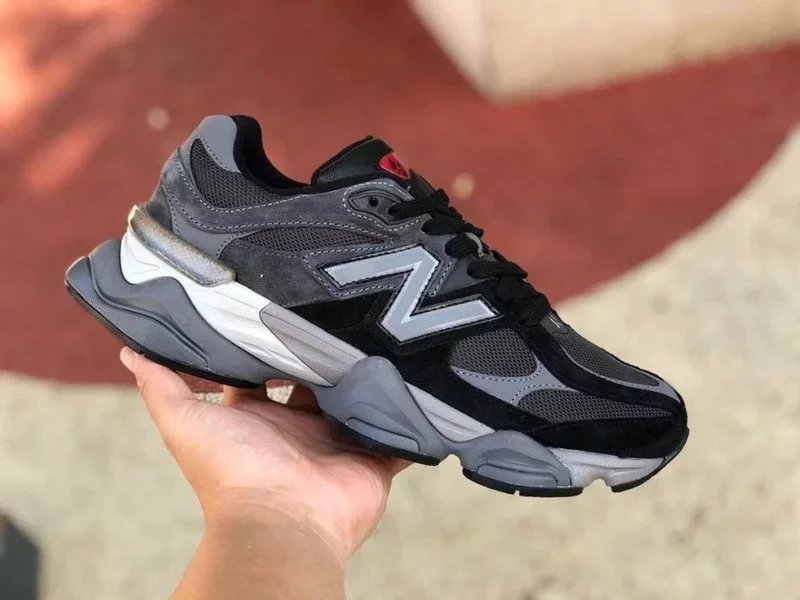 U9060BLK