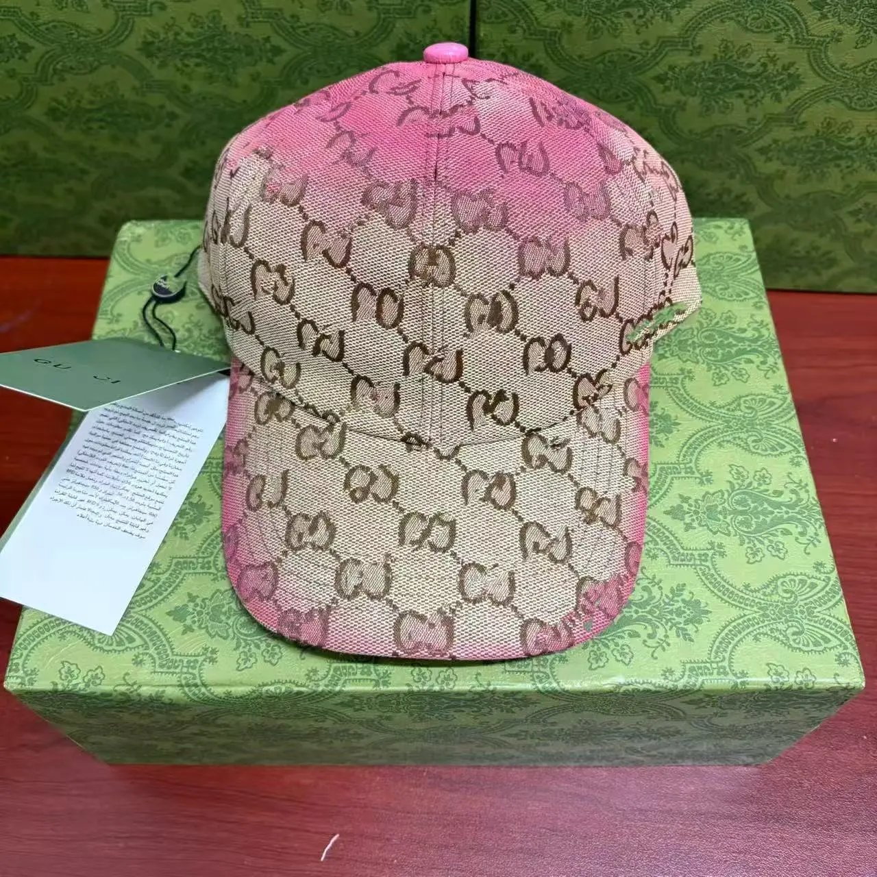 红色