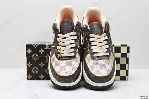 Louis Vuitton Monogram Checkerboard Sneakers
