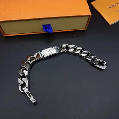 Louis Vuitton Silver Tone Chain Bracelet