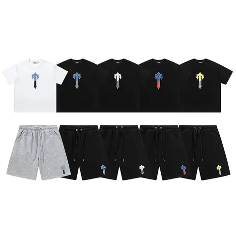 Arrow Logo T-Shirts and Shorts Set
