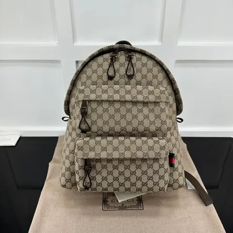 Gucci GG Supreme Backpack