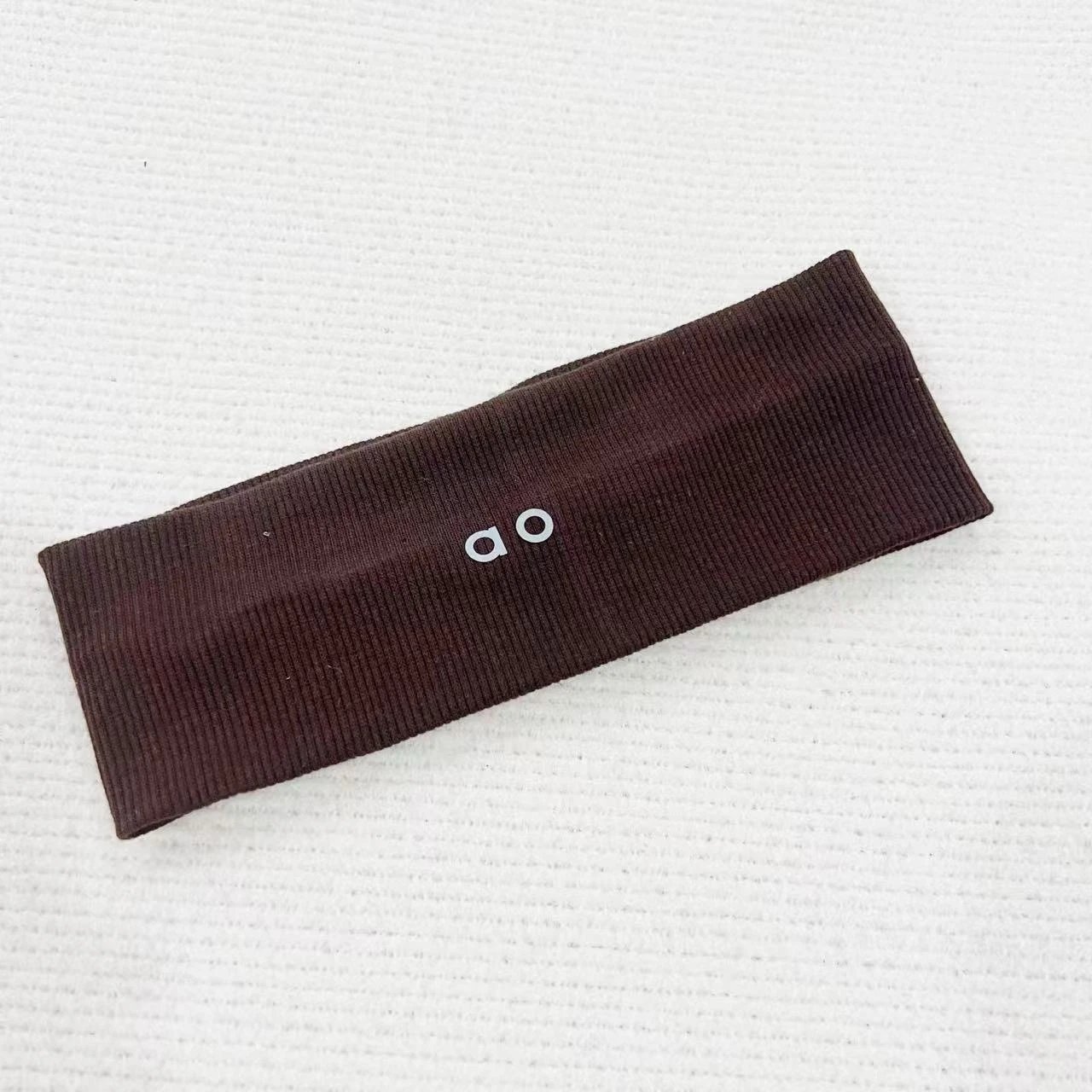 咖啡色