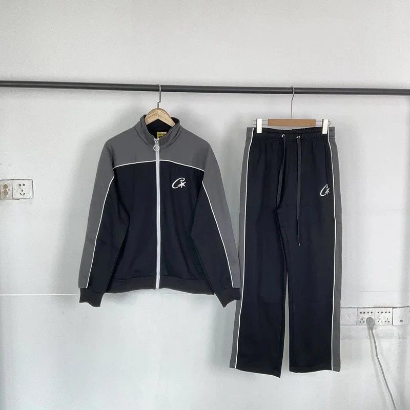 黑拼灰套装