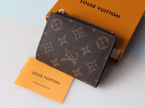 Louis Vuitton Monogram Ziparound Wallet