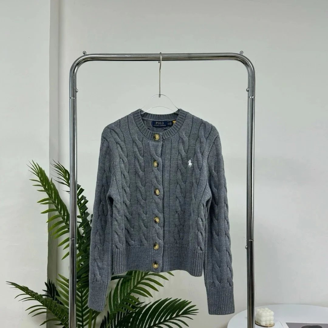 灰色grey