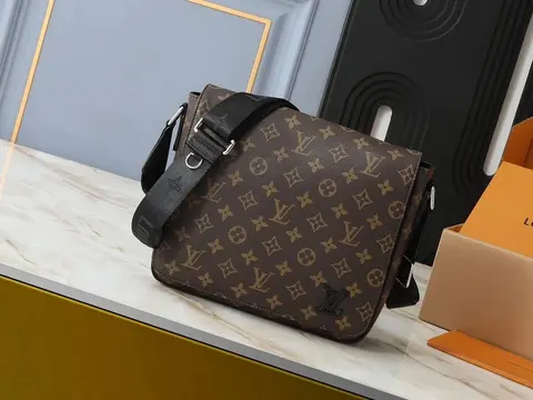 Louis Vuitton Monogram Crossbody Bag