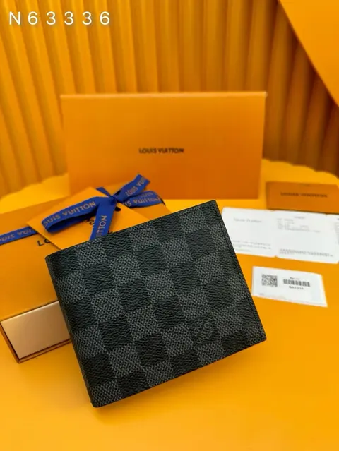 Louis Vuitton Damier Graphite Wallet