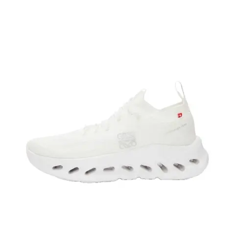 On Cloud X Running Shoe