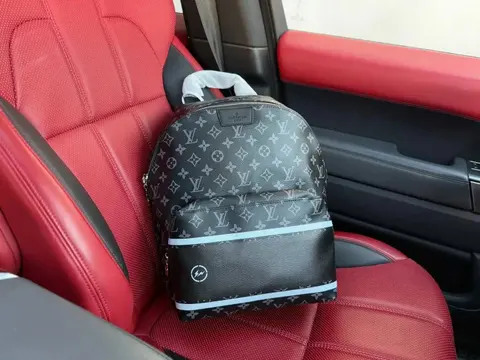 Louis Vuitton x Supreme Monogram Backpack