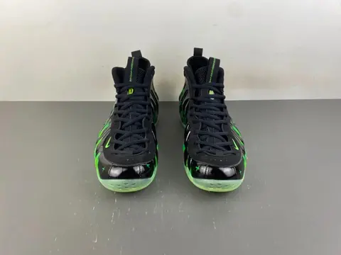 Nike Air Foamposite One ParaNorman
