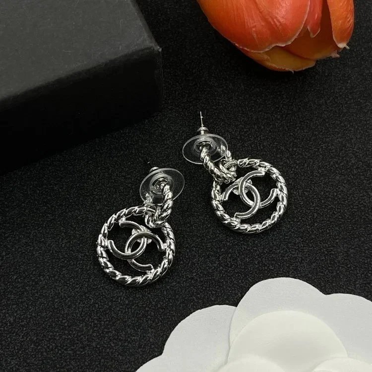 15CHANEL