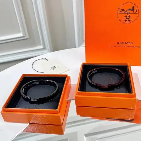 Hermès Clic H Bracelets Set