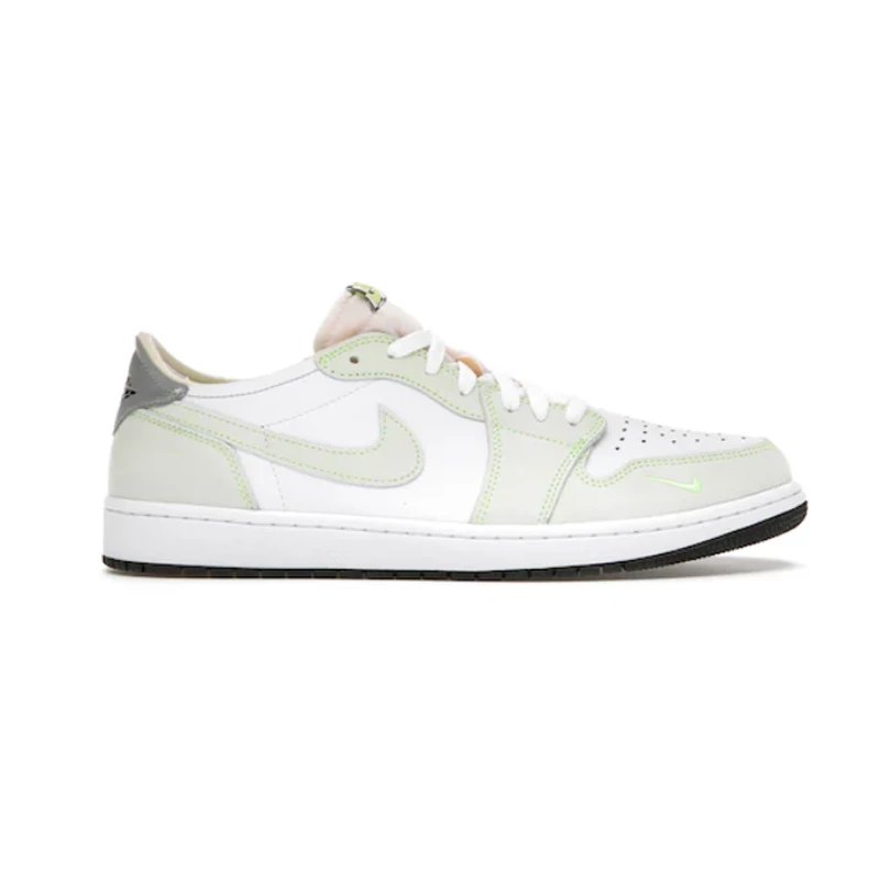 White Ghost Green Black DM7837-103