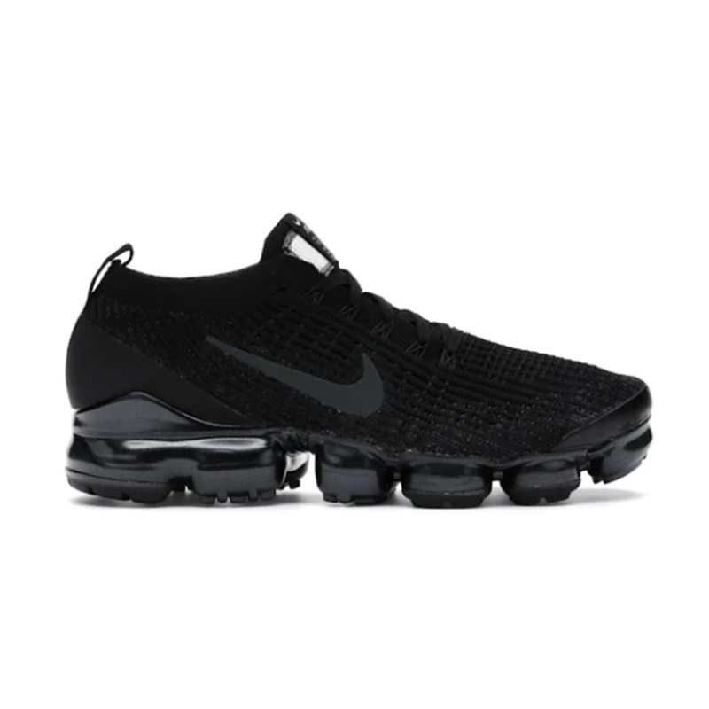 Triple Black AJ6900-004