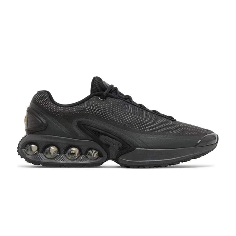 Supreme Black FZ4044-001