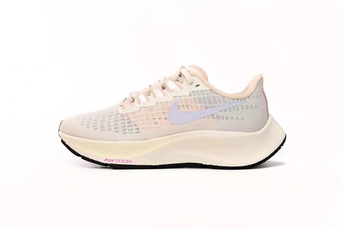 Pale Ivory BQ9647-102