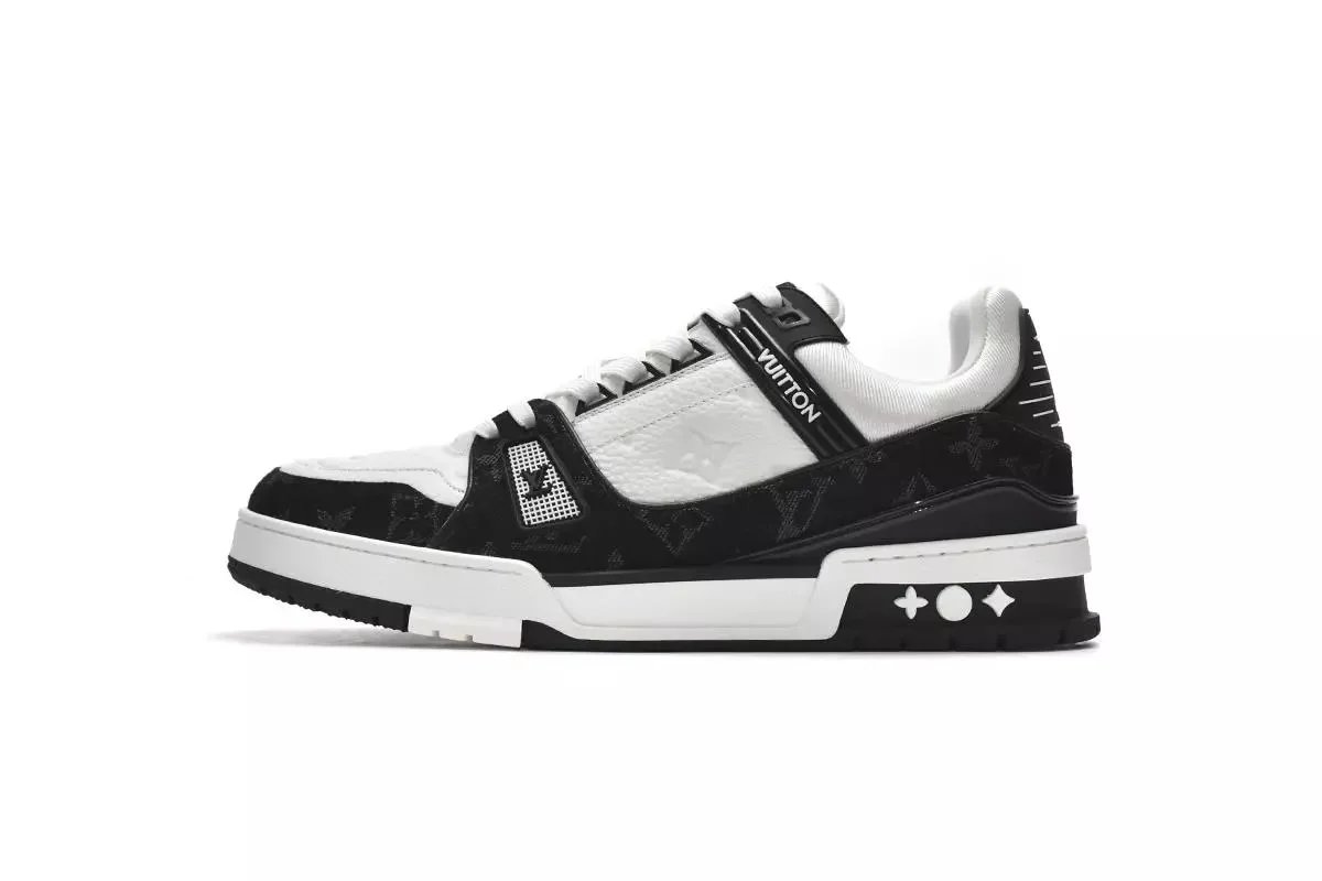 Black White 1A9JGB