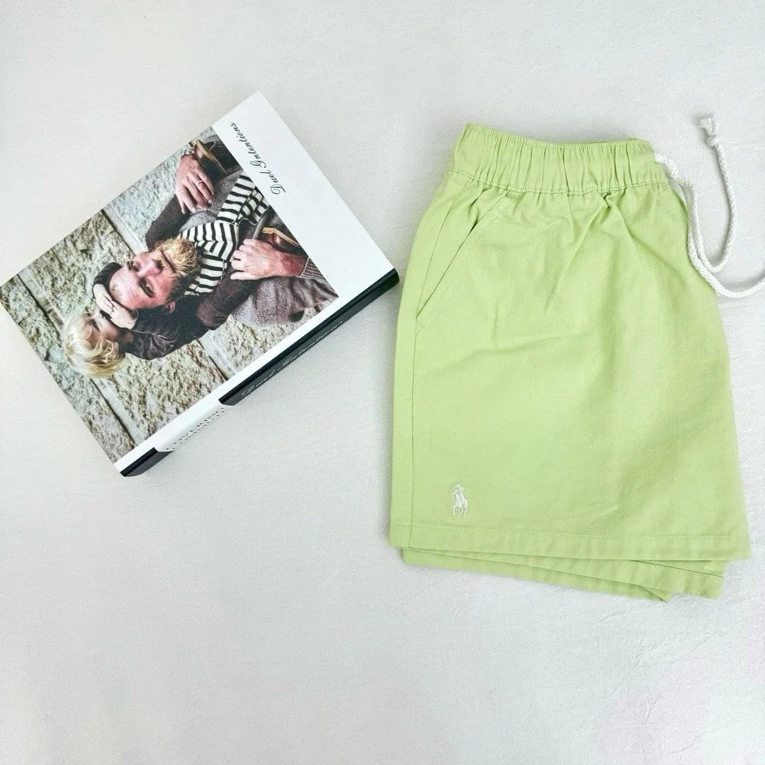 浅绿light green