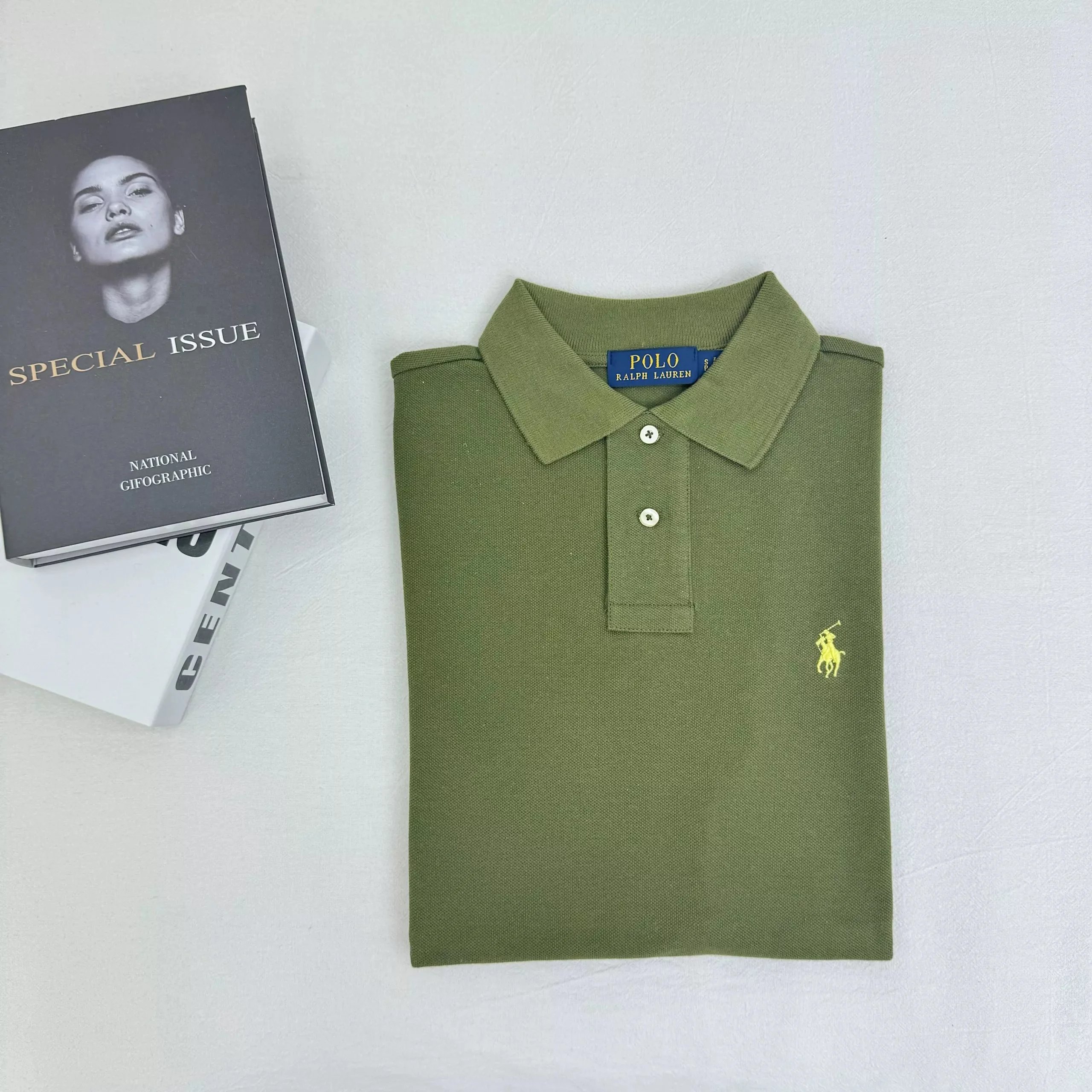 军绿（army green）