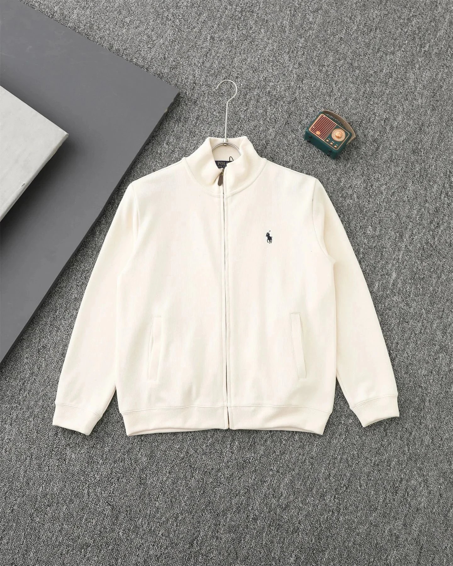 米白beige