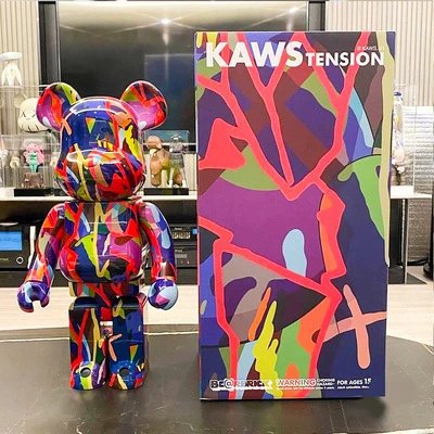 kaws联名涂鸦手绘