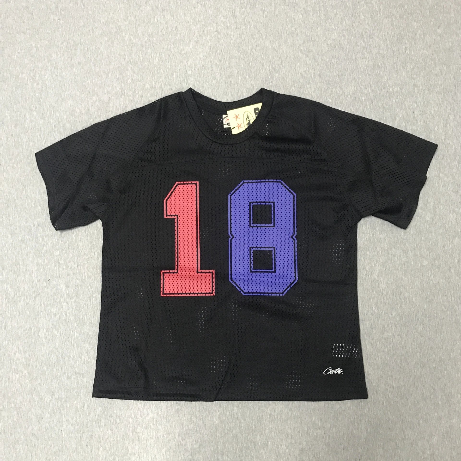 EG239 757黑色短袖