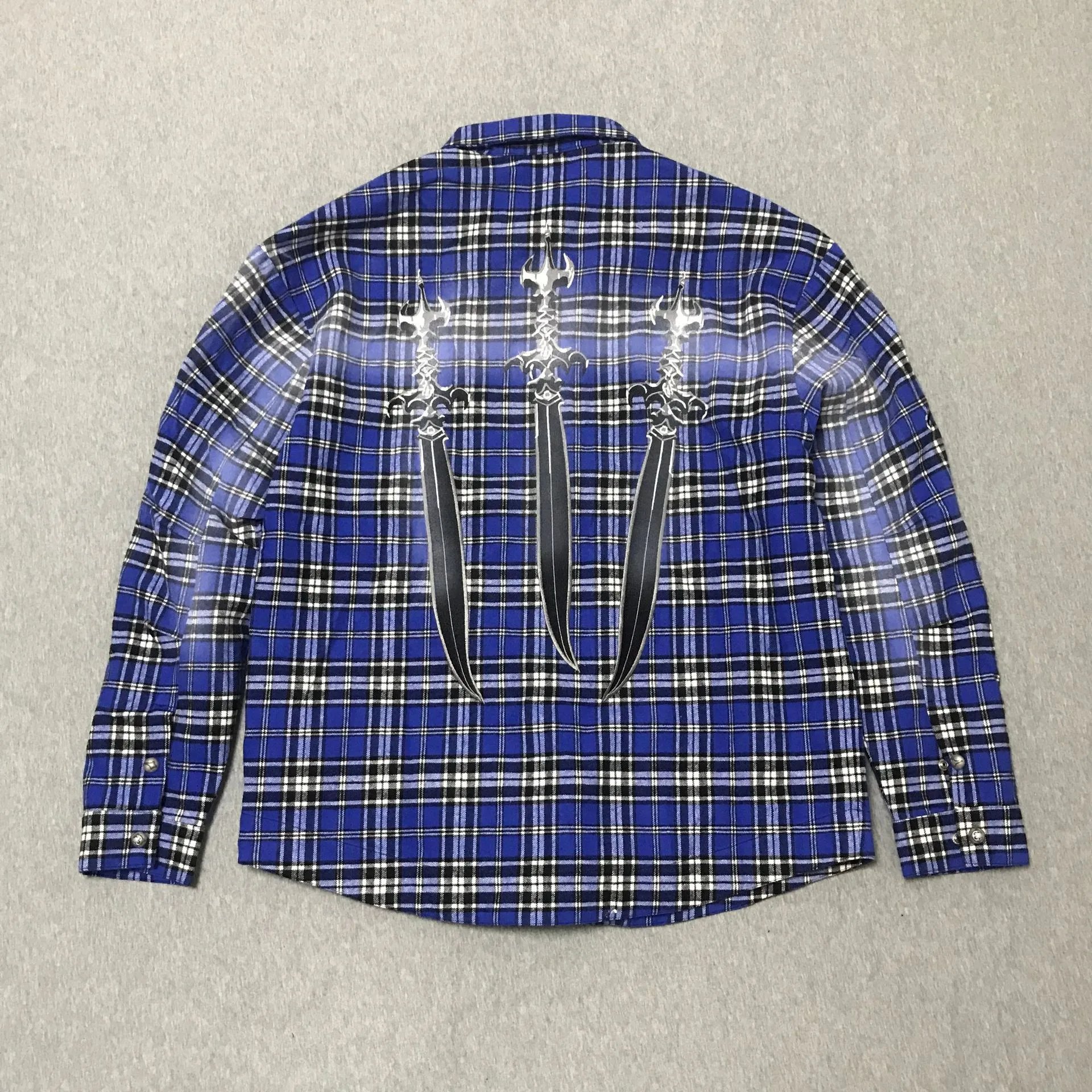 TC17蓝格纹衬衫