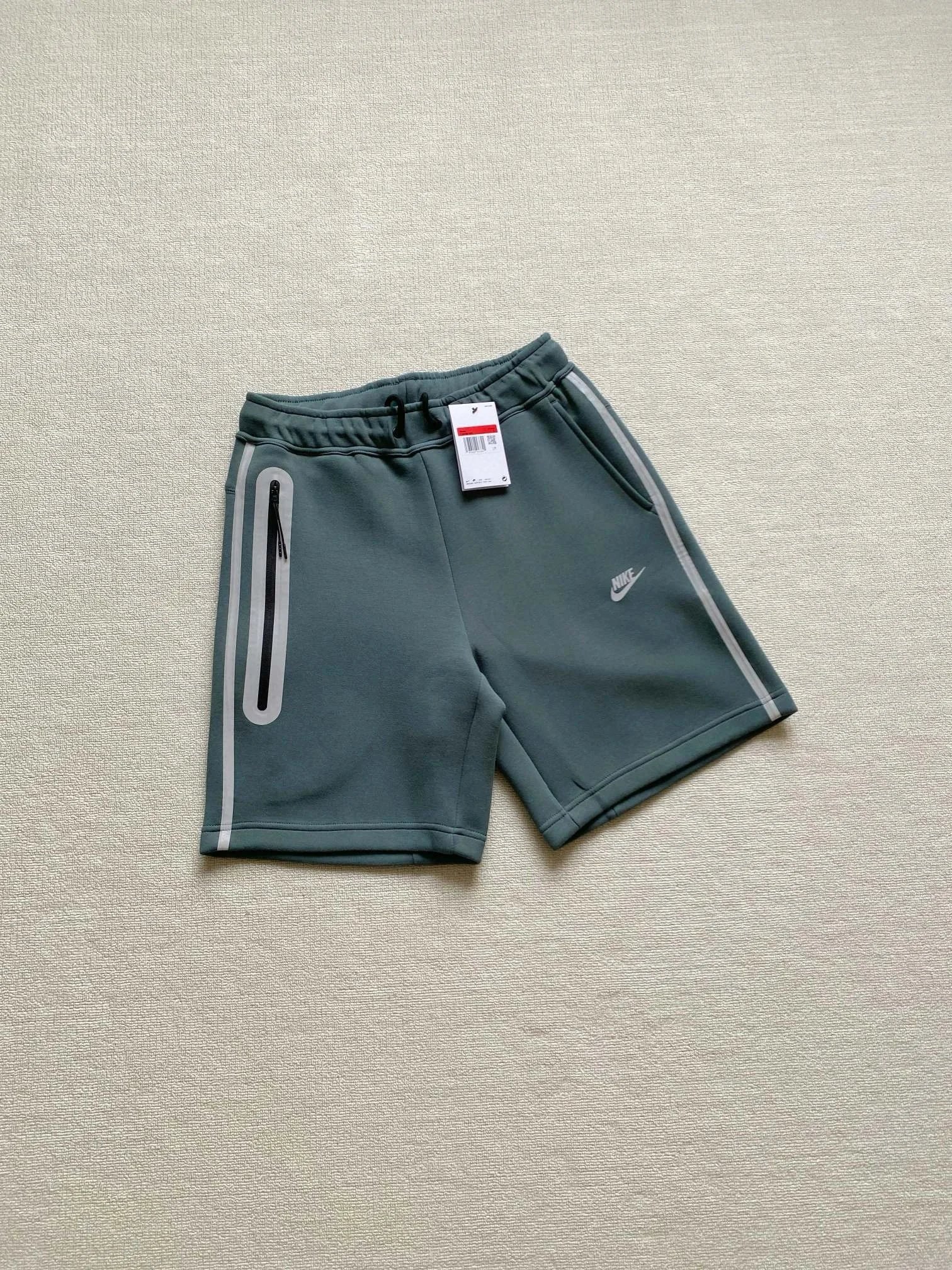 绿色 Green