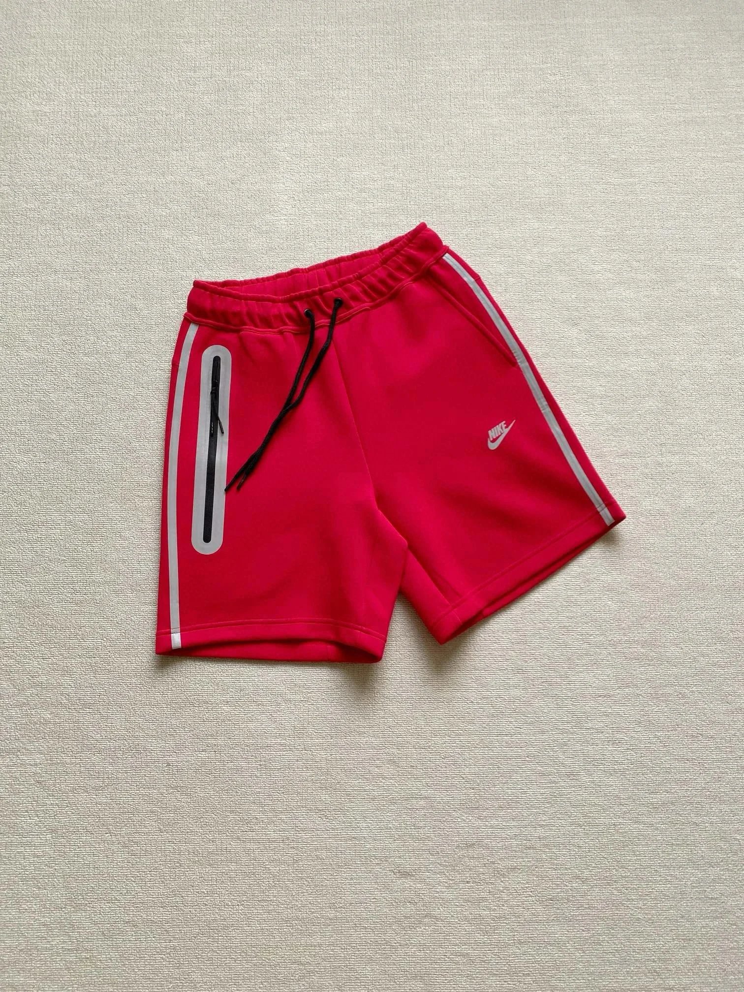 红色 red