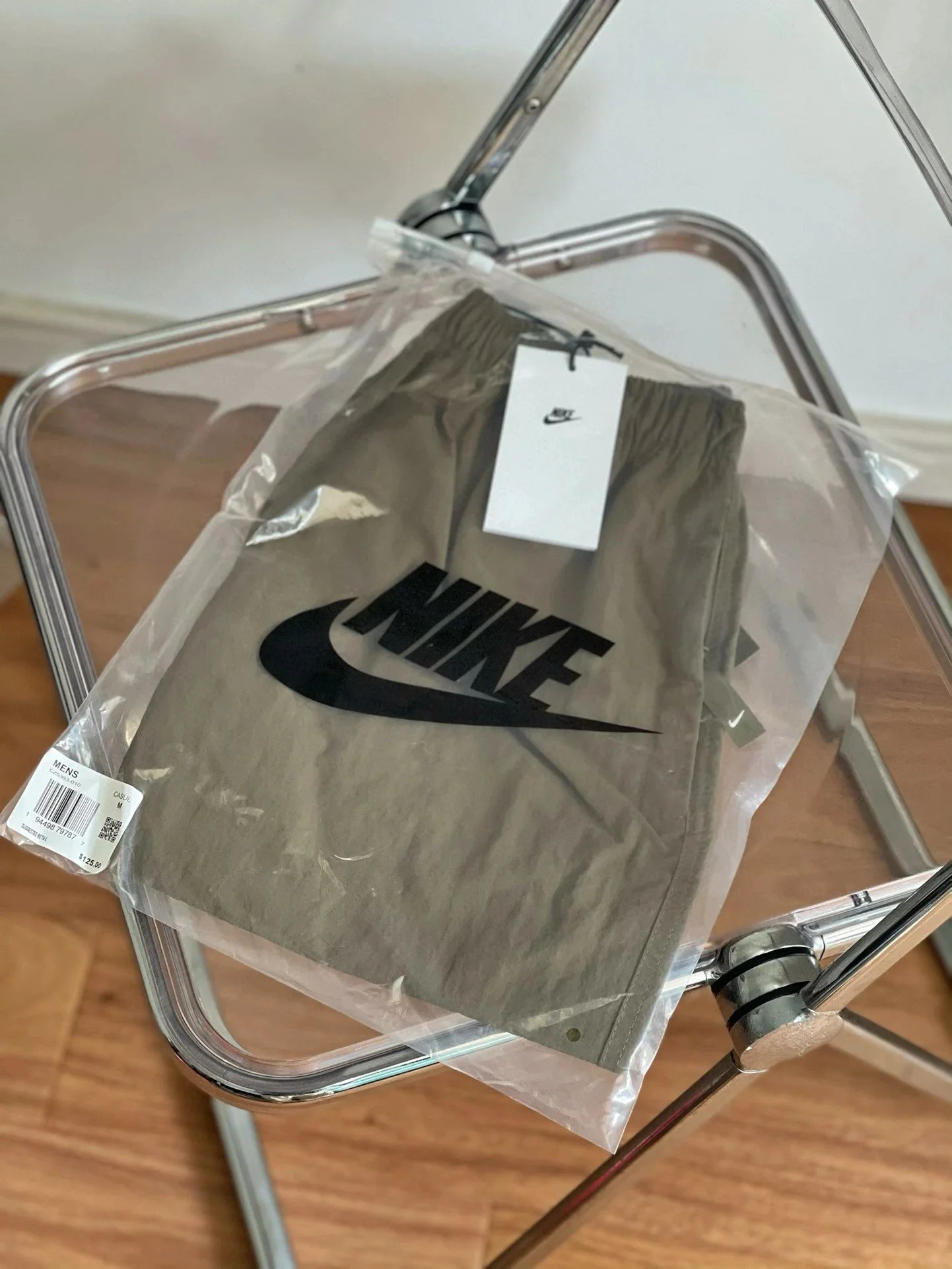 军绿色army green
