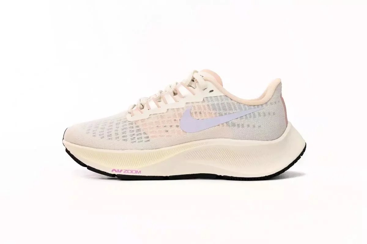 Pale Ivory BQ9647-102