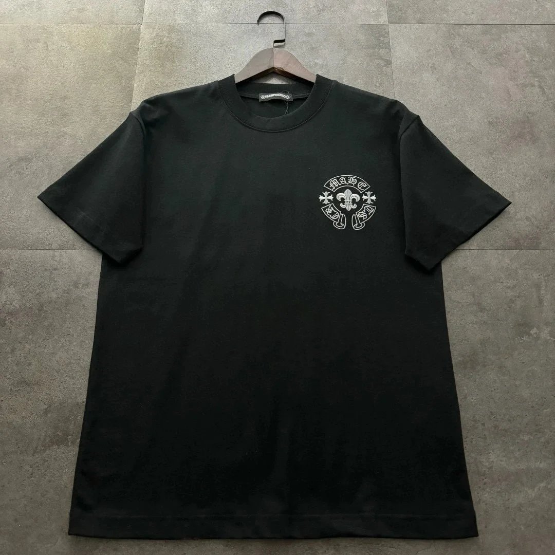 黑色 Black