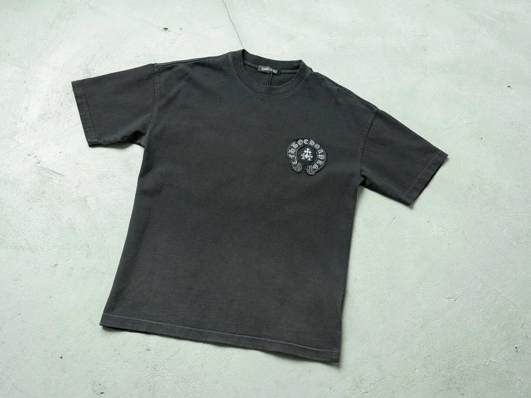 深灰色 dark grey