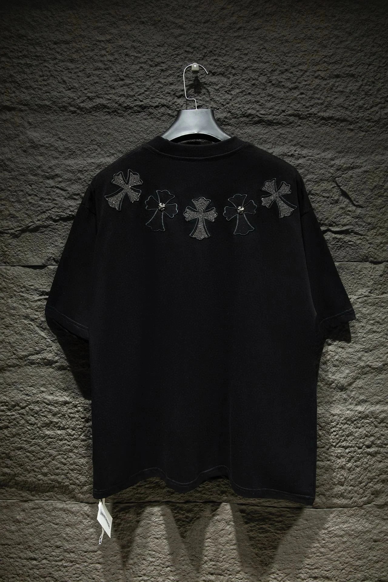 黑色 Black