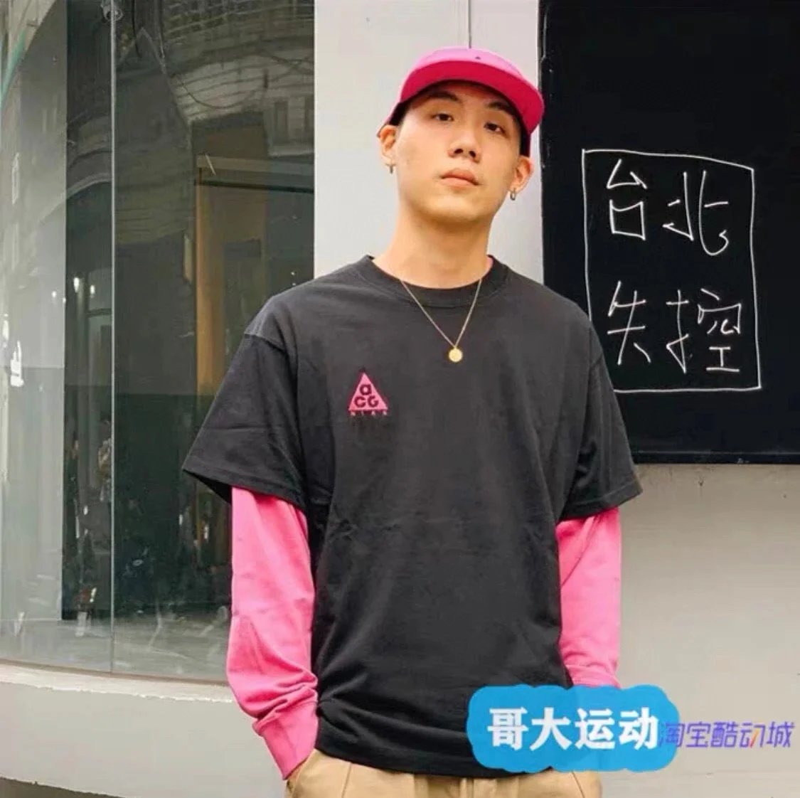 黑色红标 Black with Red Label