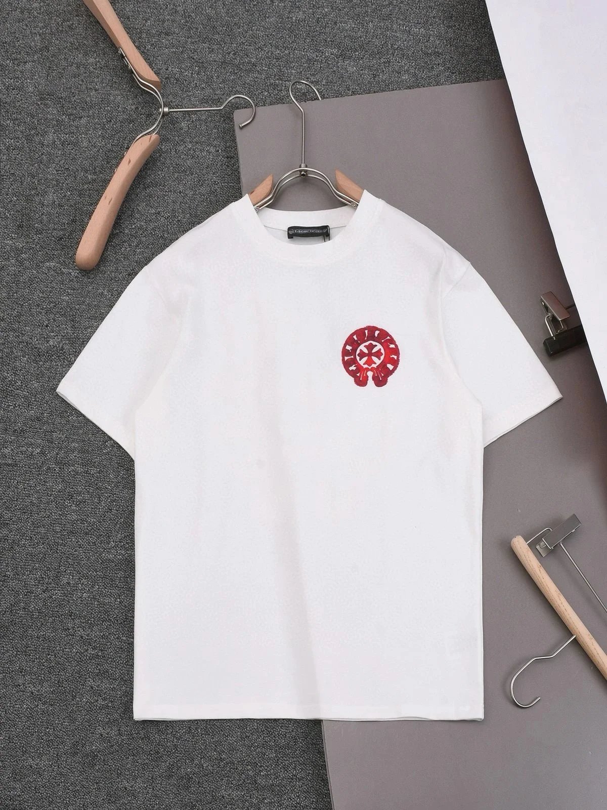白色white