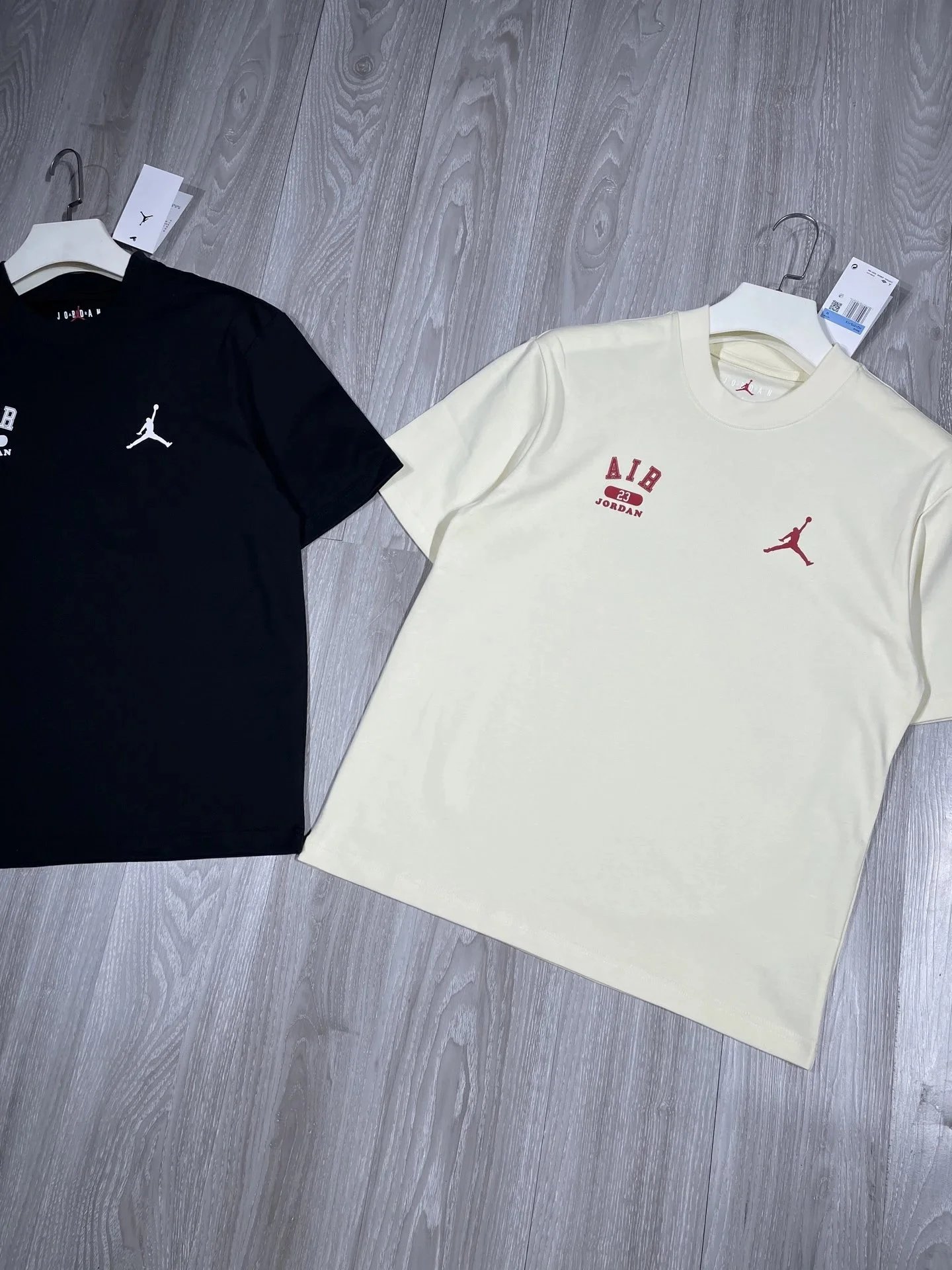 米白色off-white