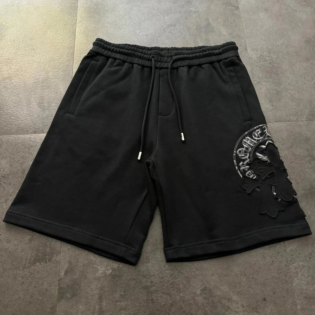 黑色 Black