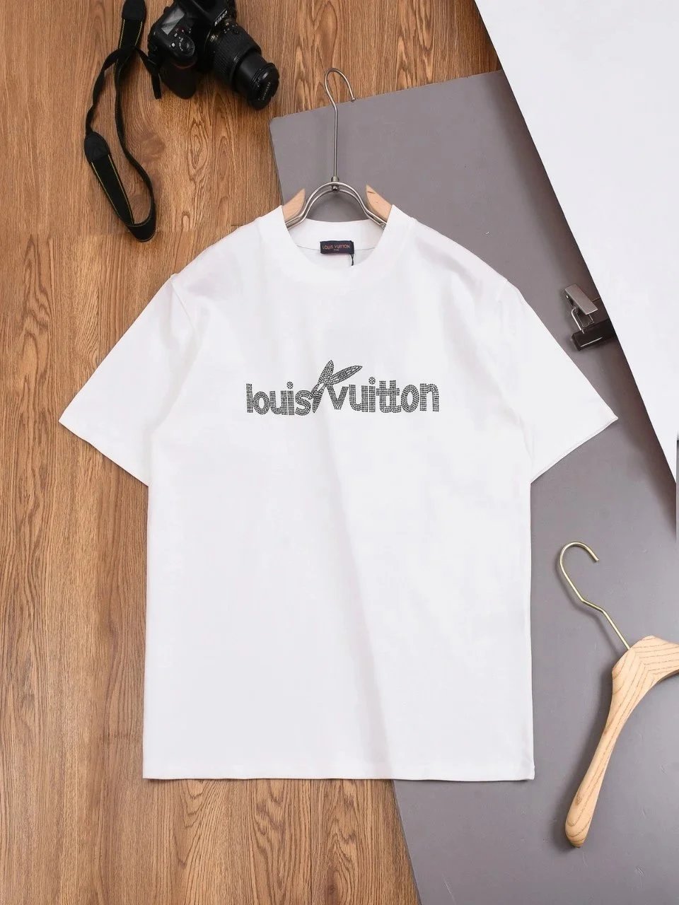 白色white