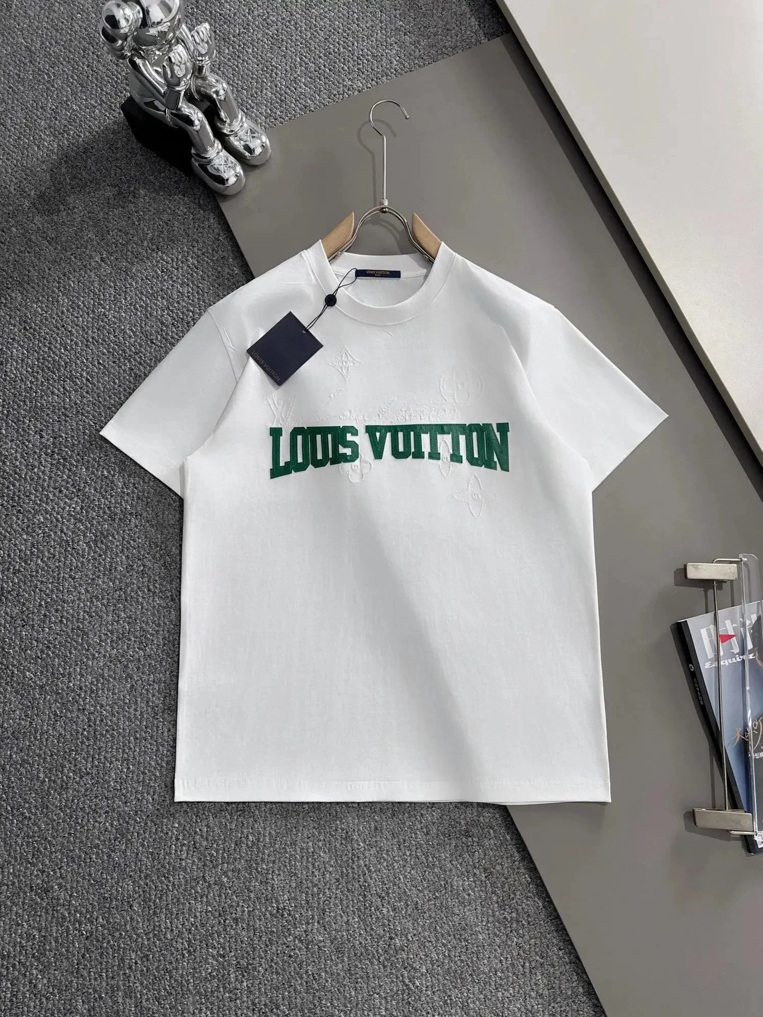 白色white