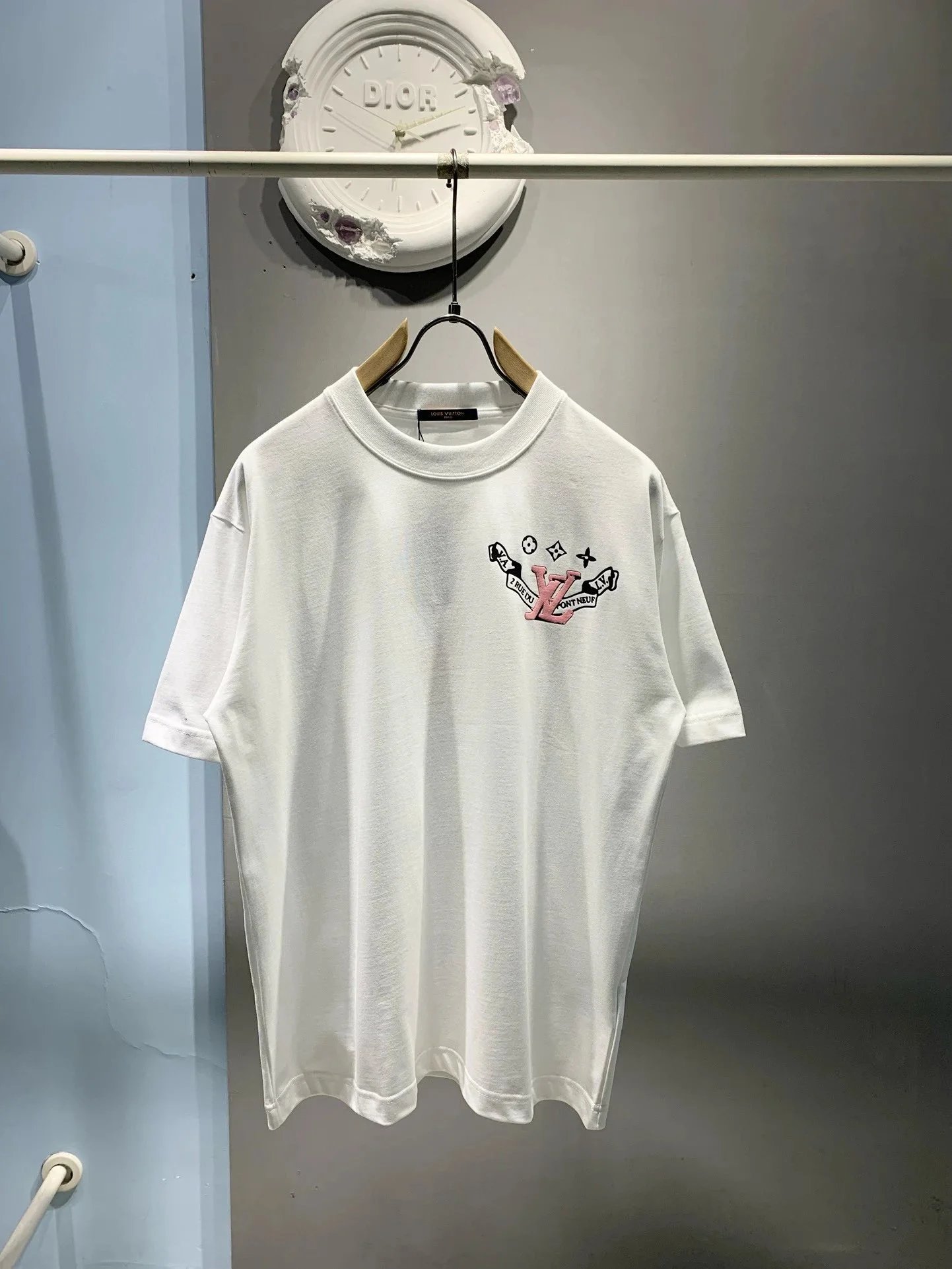 白色white