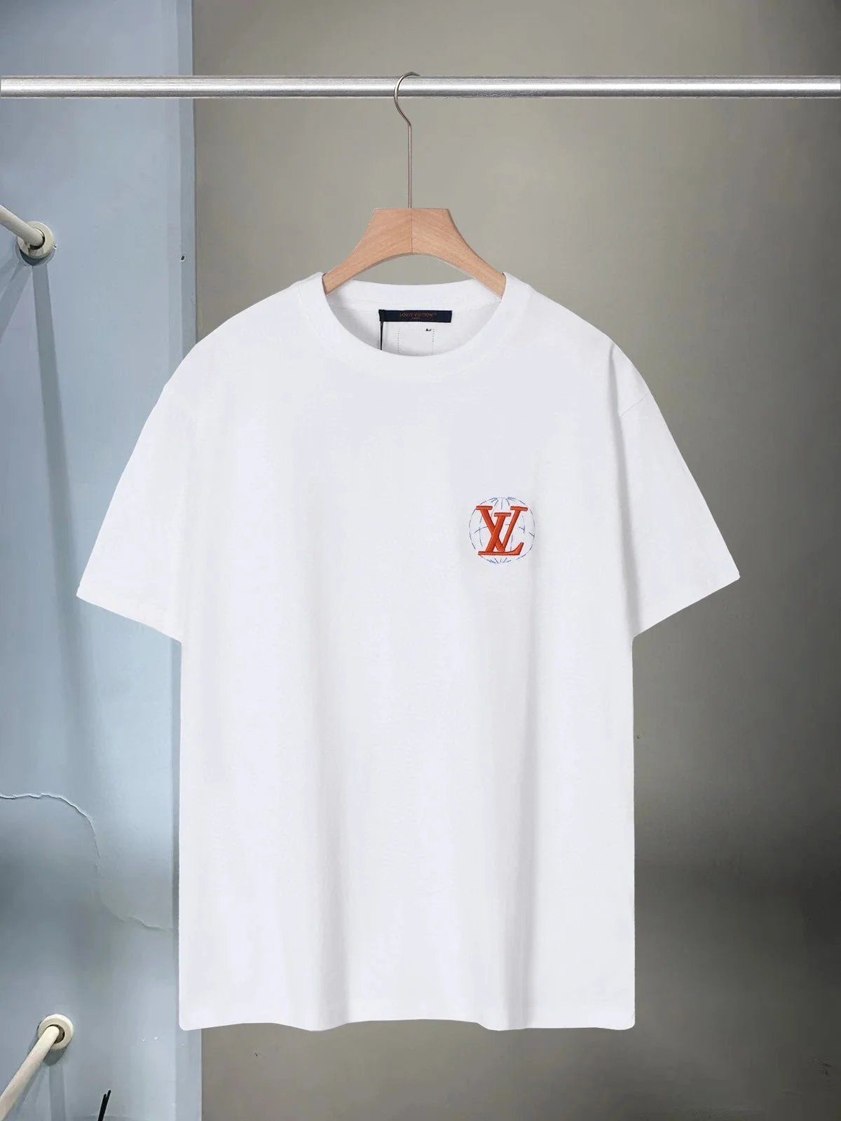 白色 White