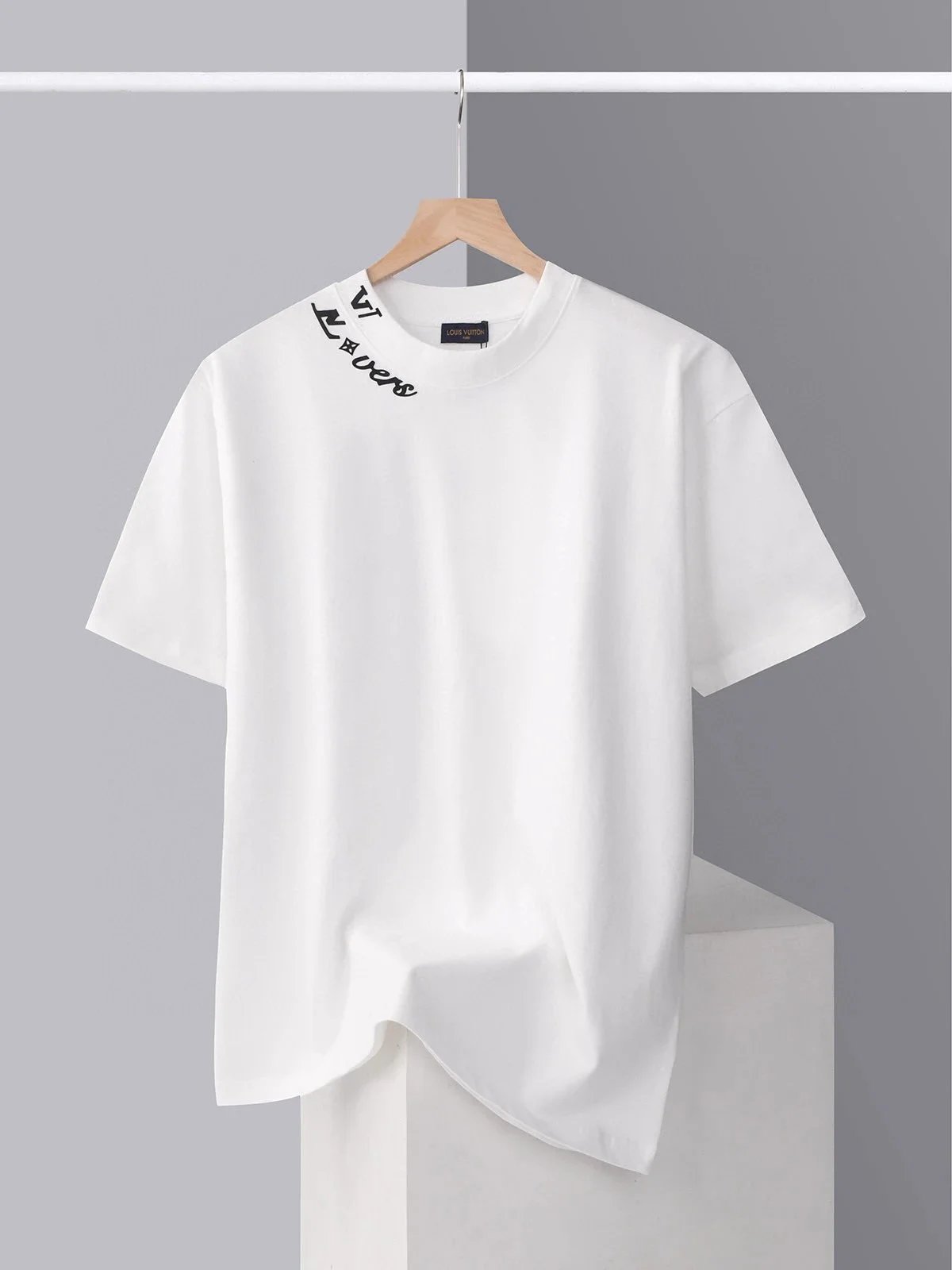 白色white
