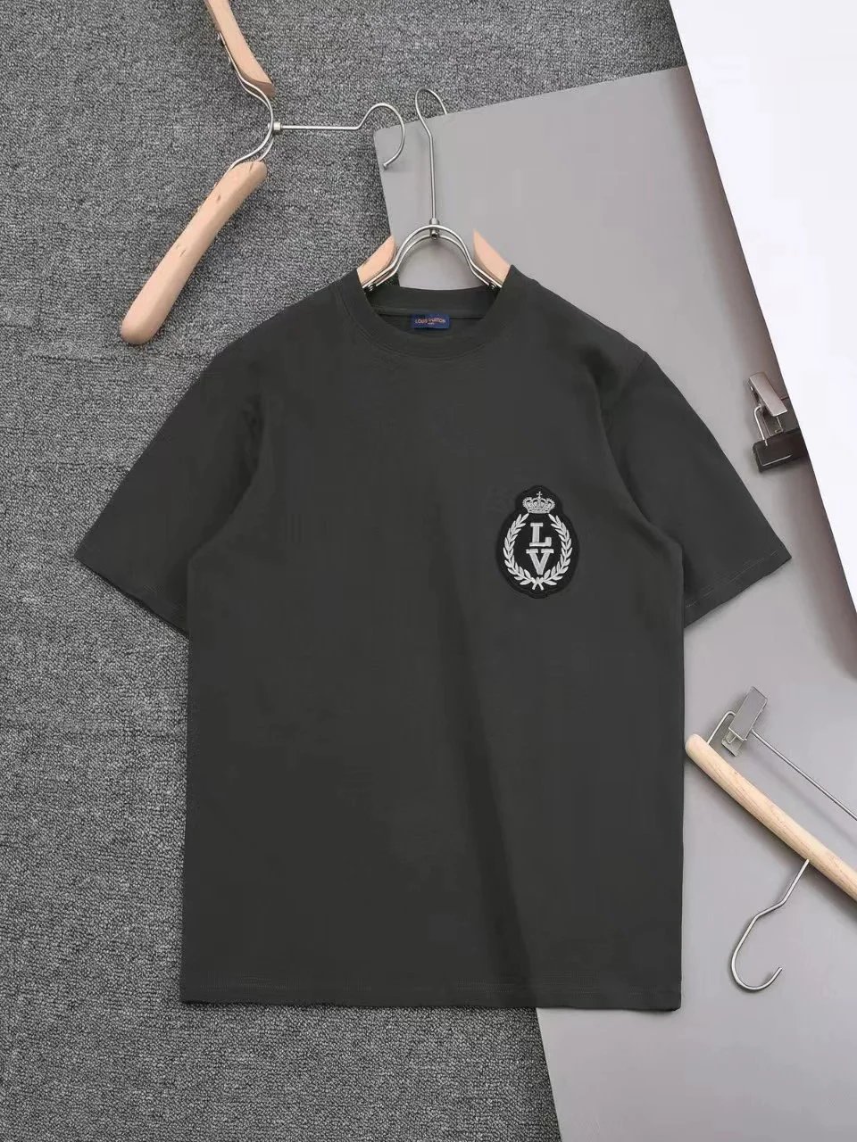 灰色grey